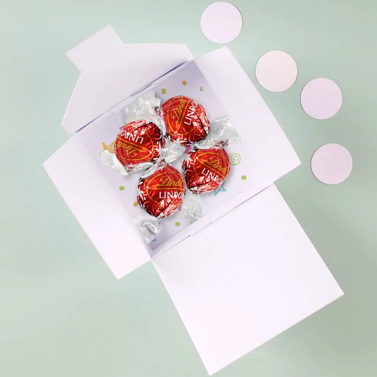 Endlich Schulkind - 4 Lindorkugeln in Geschenkverpackung mit Name
