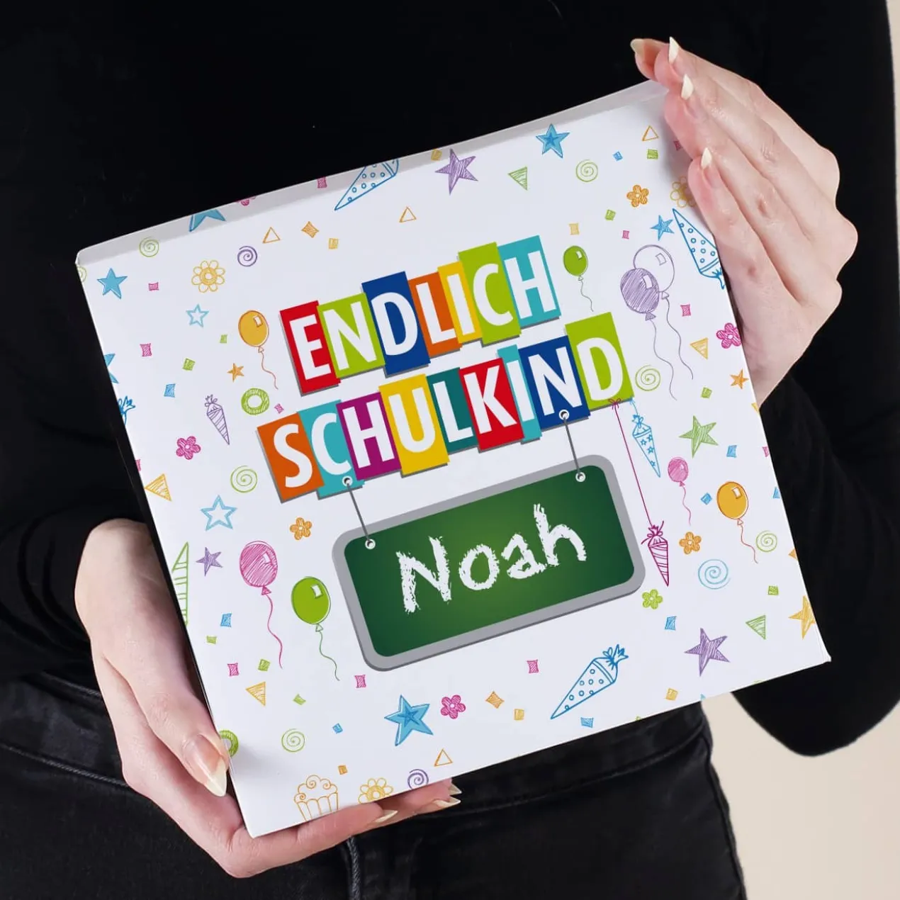 Endlich Schulkind - 32 Lindt Pralinen mit Namen personalisiert