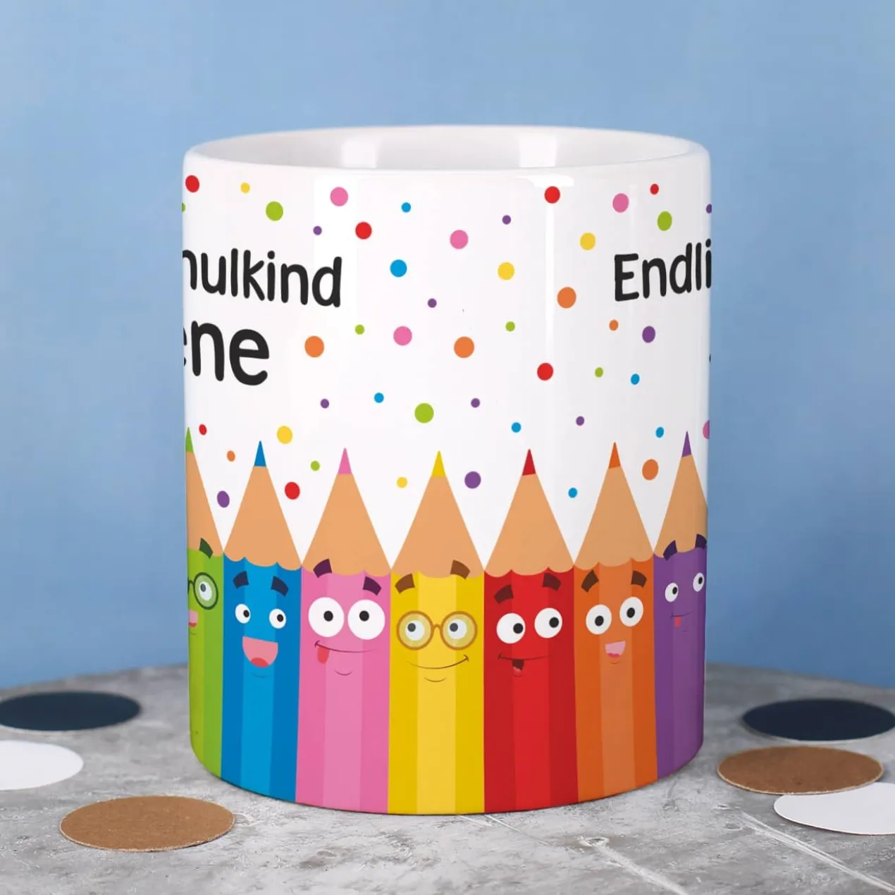 Endlich Schulkind Tasse mit lustigem Stiftemotiv und Namensaufdruck