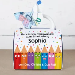 Endlich Schulkind Tasse mit Name in persönlicher Tassentasche