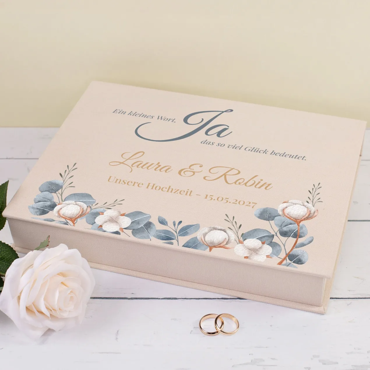Erinnerungsbox zur Hochzeit personalisiert und handgefertigt | Fotobox in Buch Form mit Eukalyptus Motiv