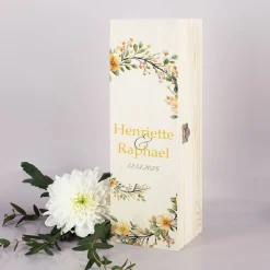 Erinnerungsbox zur Hochzeit mit Blütenkranz