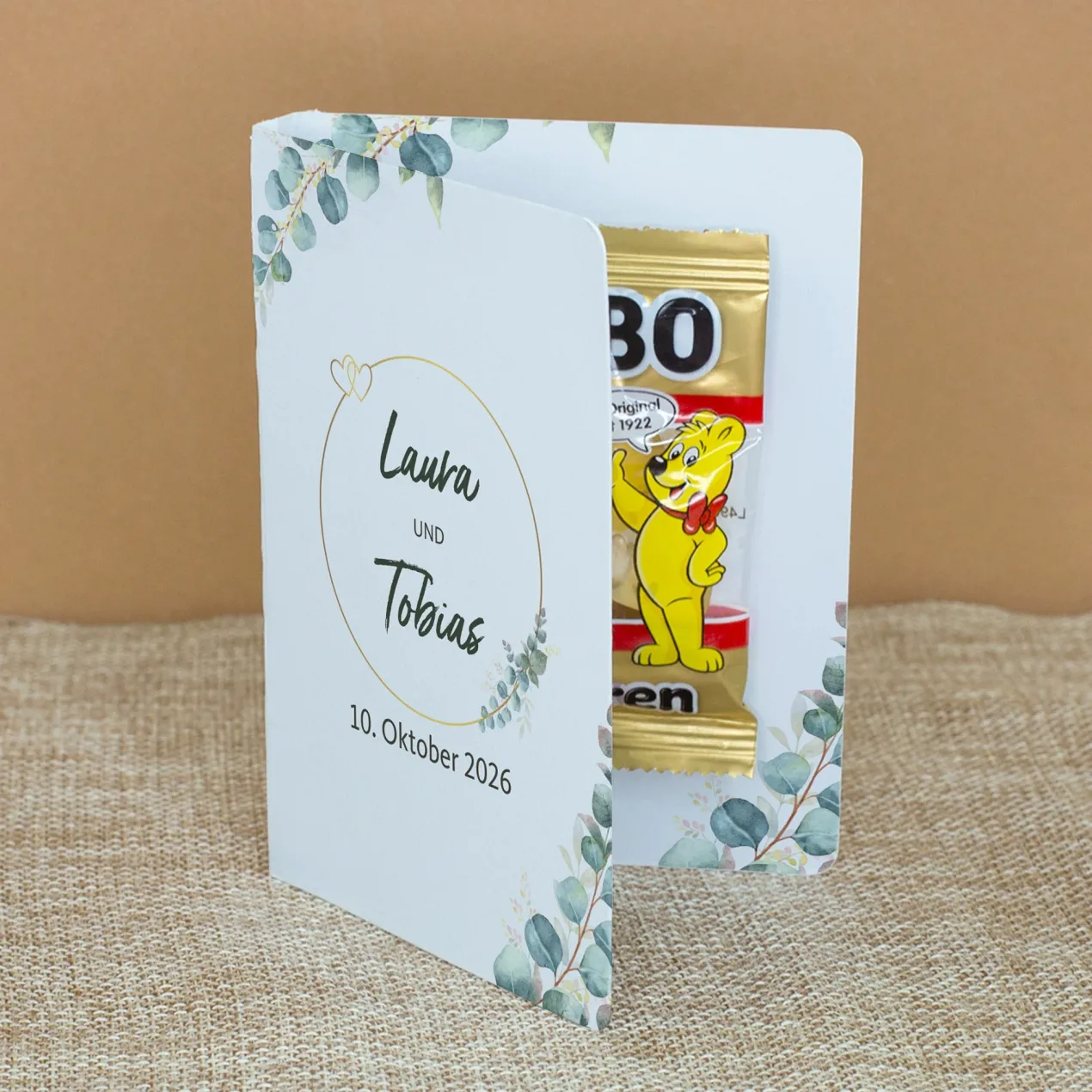 4er Set Haribo Goldbären mit personalisiertem Klappkärtchen als Gastgeschenk zur Hochzeit Eukalyptus