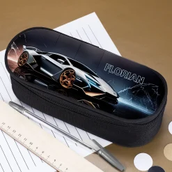 Federmappe mit Sportwagen-Motiv und Name | Personalisierte Stiftebox für Jungen