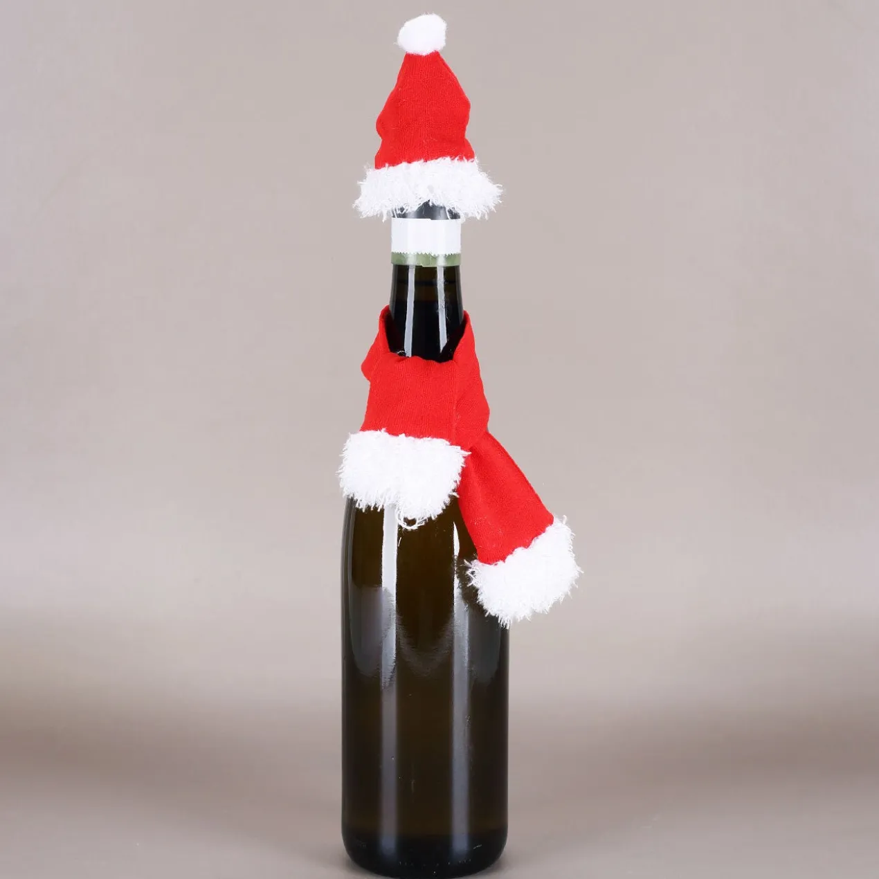 Flaschenüberzug Weihnachtsmütze und Schal