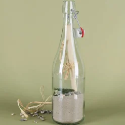 Flaschenpost mit Füllung "Alles Liebe" mit Vintage-Weltkarte als Geldgeschenk zur Hochzeit