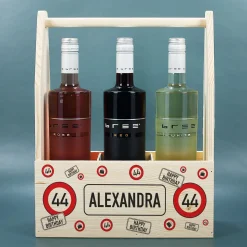 Flaschenträger aus Holz mit Verkehrszeichen, Alter & Name zum Geburtstag o. Jubiläum