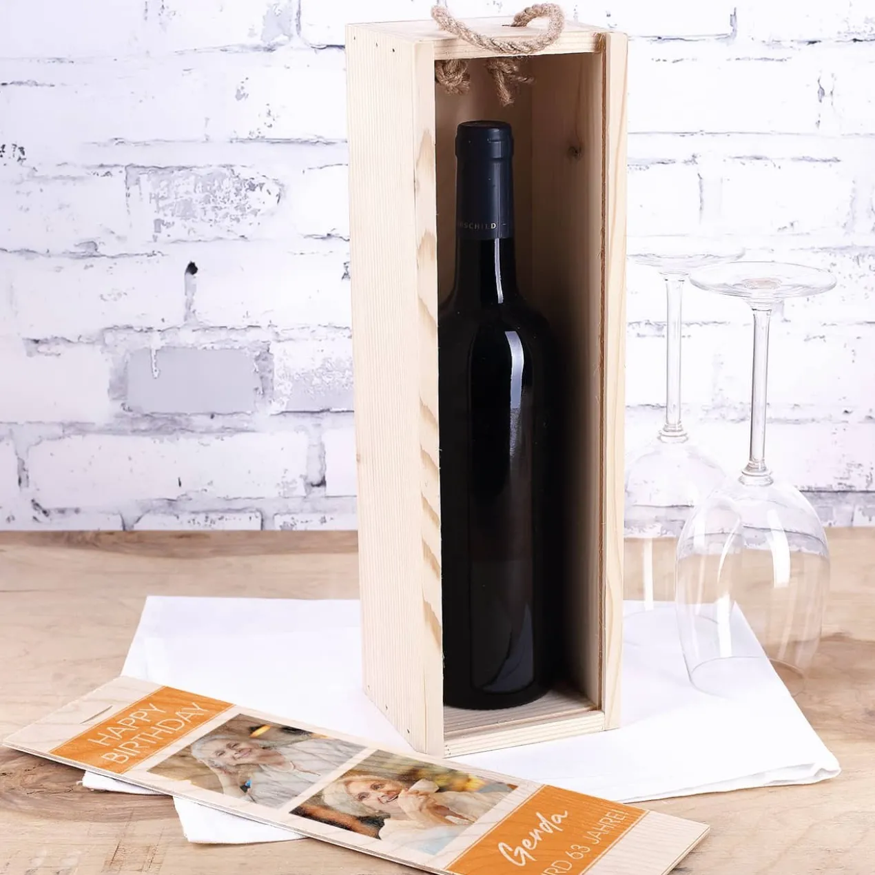 Flaschenverpackung mit Fotomotiv zum Geburtstag