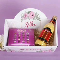 Floraler Geschenkkorb zum Muttertag oder Geburtstag mit verschiedenen Füllungen