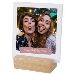 Fotoaufsteller mit 13 Fotos im Polaroid Stil