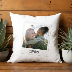 Fotokissen mit Polaroidrahmen und Ihrem Wunschtext