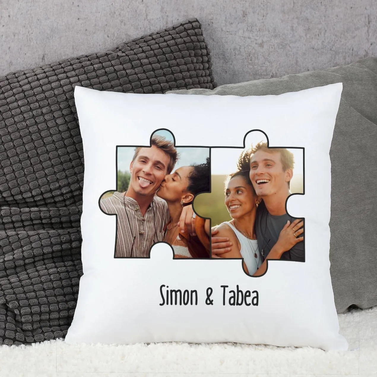 Fotokissen mit Puzzleteilen und Ihrem Text