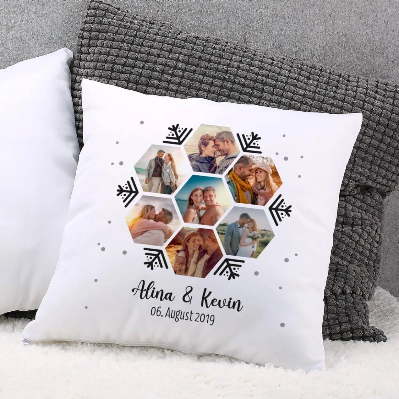 Fotokissen mit Schneeflocken-Motiv und 7 Fotos bedruckt