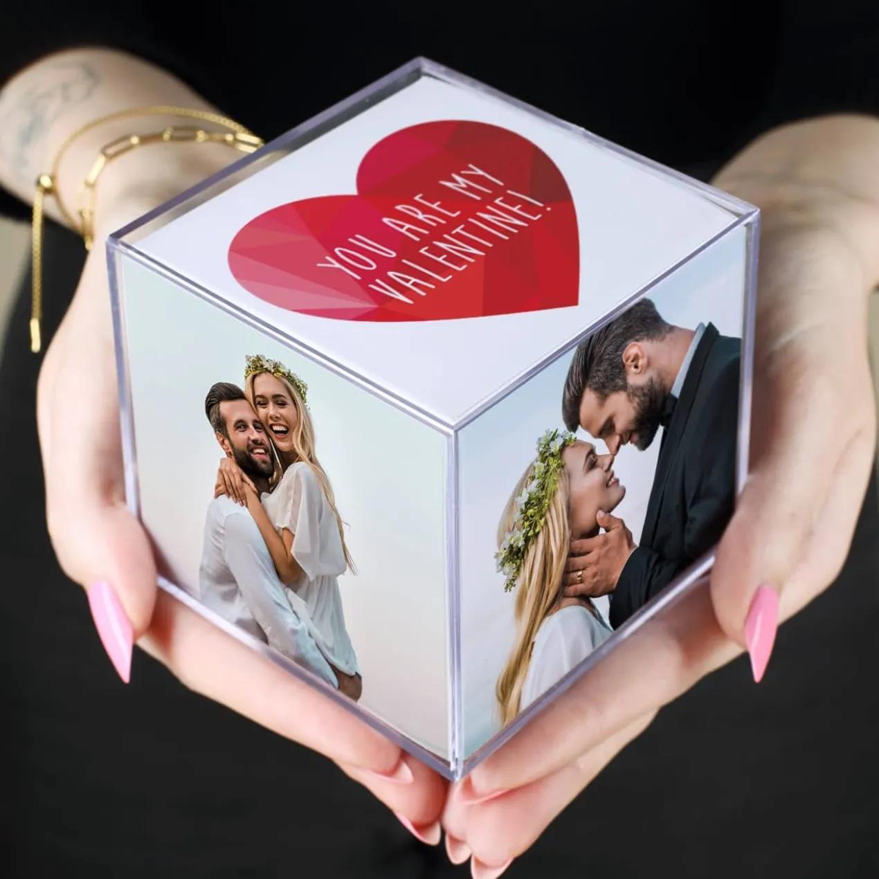 Foto-Würfel zum Valentinstag mit Ihren Fotos und 5 verschiedenen Sprüchen