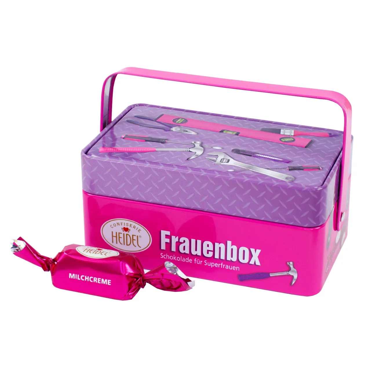 Frauenbox mit Schokolade im Werkzeugkasten