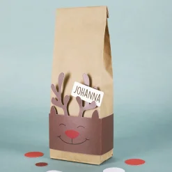 Früchtetee mit niedlicher Rentierbanderole und Namensaufdruck