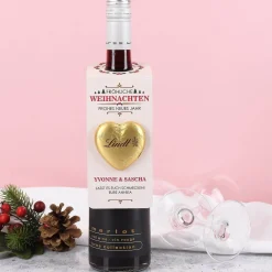 Fröhliche Weihnachten - Flaschenanhänger mit Lindt und Wunschname