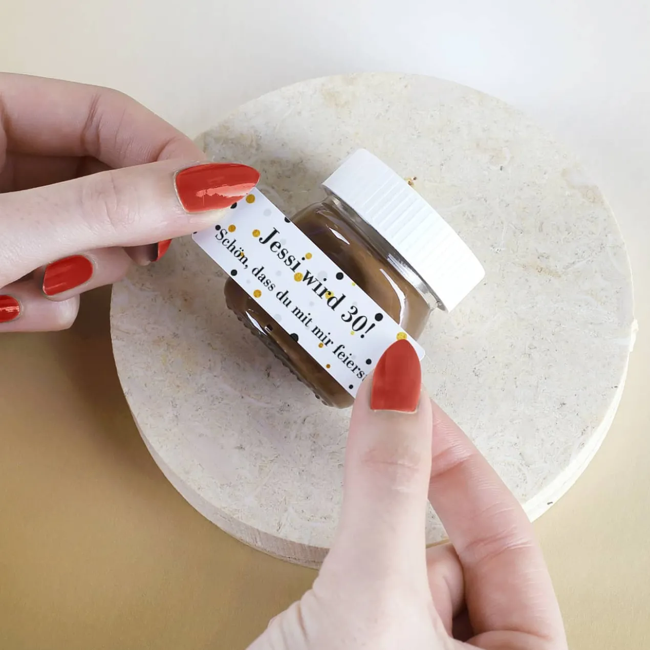 Gastgeschenk zum Geburtstag - 10er Set Nutella Gläschen mit passenden Aufklebern