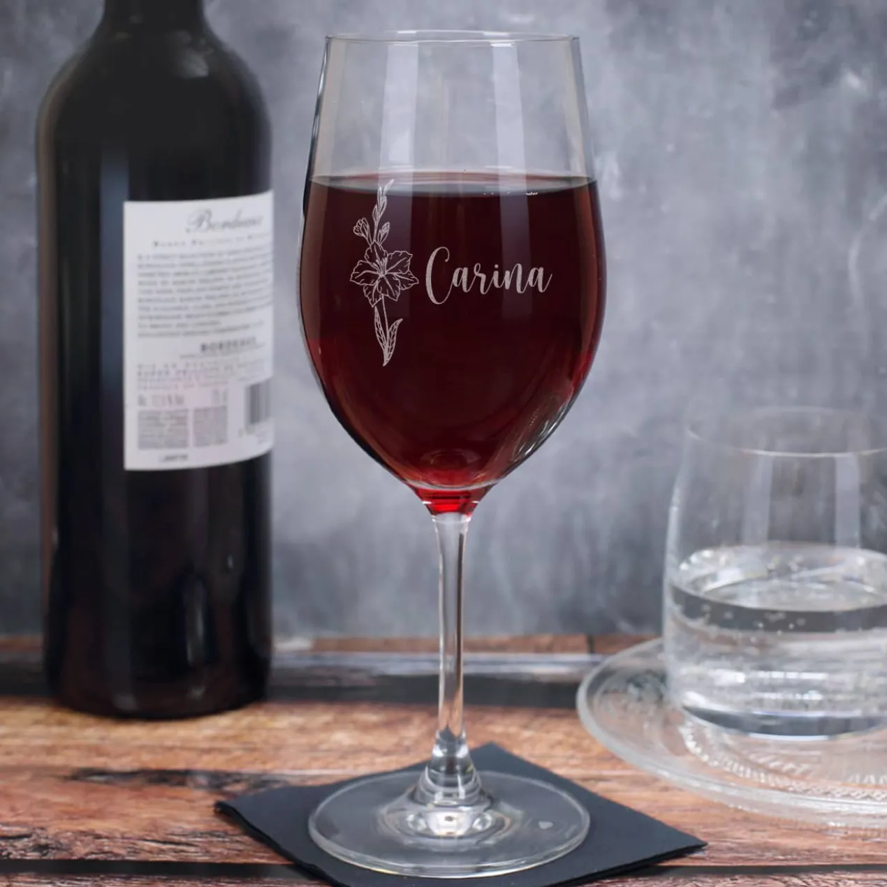 Geburtsblumen-Glas mit Name persönlich graviert