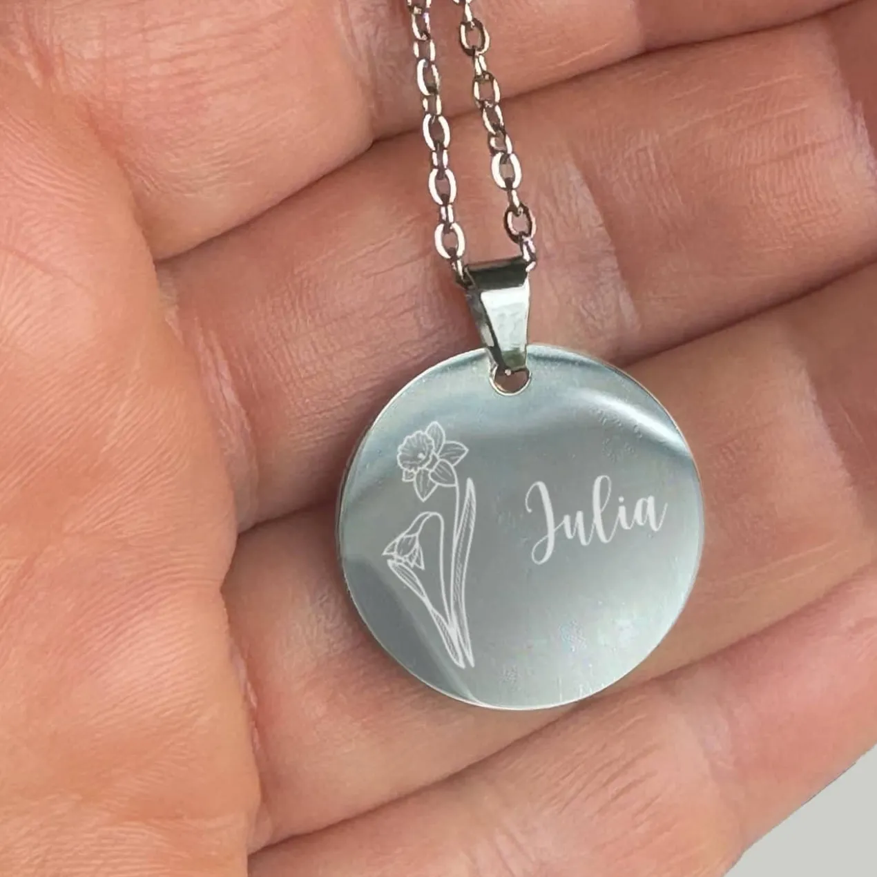 Geburtsblumen-Halskette mit Name in persönlicher Geschenkbox