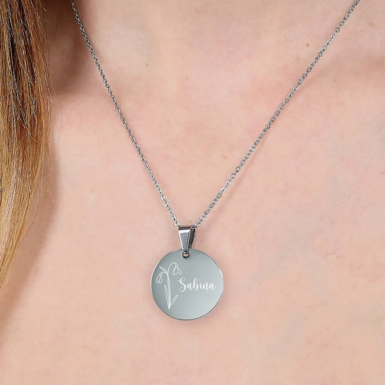 Geburtsblumen-Halskette mit Name in persönlicher Geschenkbox