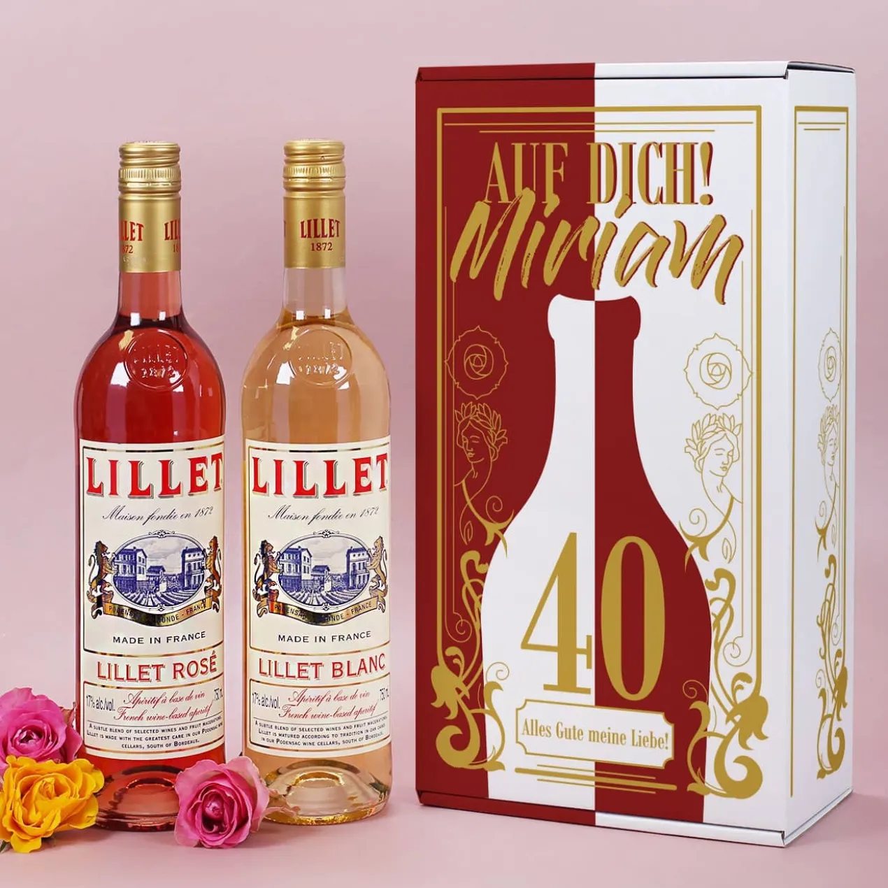 Geburtstagspräsent mit zwei Flaschen Lillet und einer persönlichen Geschenkverpackung