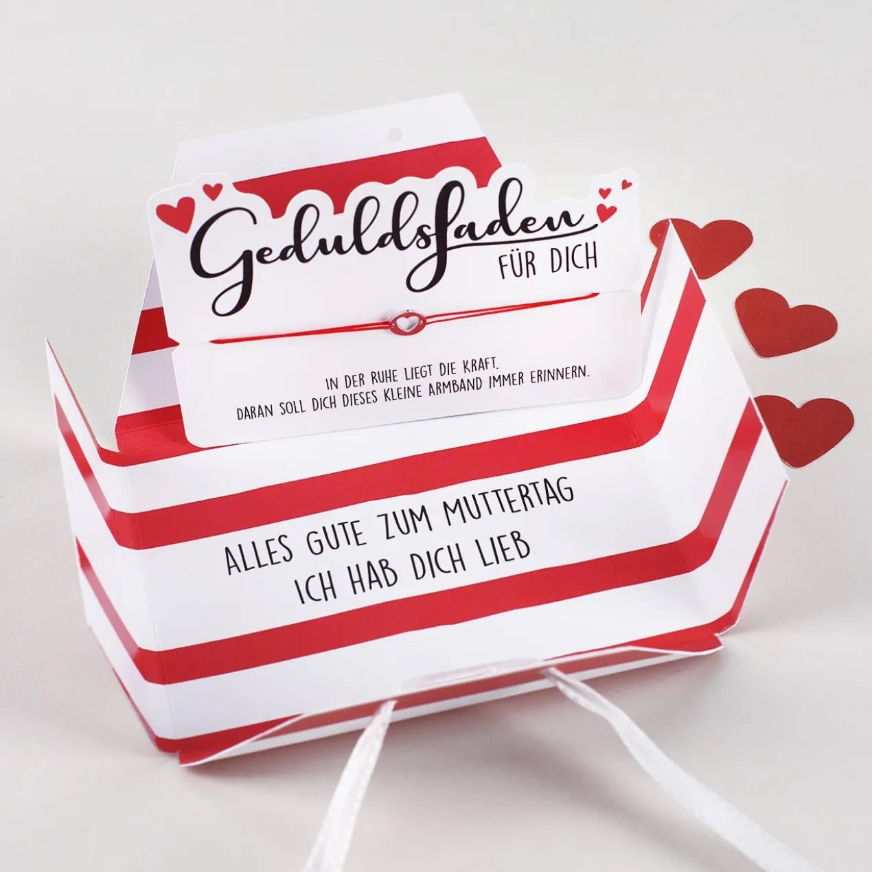 Geduldsfaden-Armband zum Muttertag in personalisierter Geschenkbox