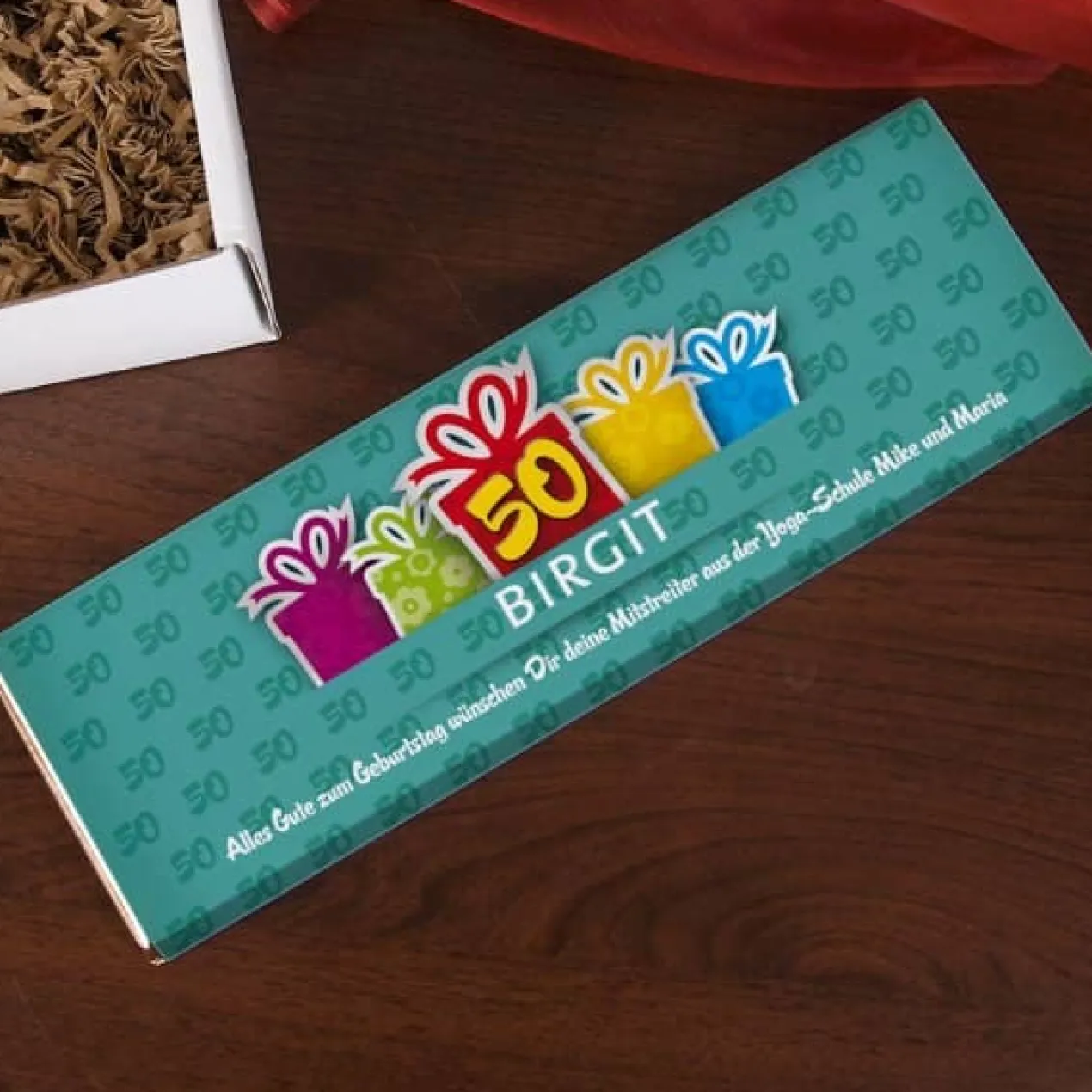 Gefüllte Geschenkbox zum 50. Geburtstag