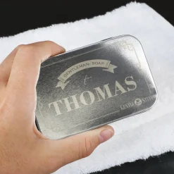 Gentleman Seife in gravierter Metall-Geschenkdose, 80g