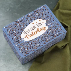 Geschenkbox 'Alles Liebe zum Vatertag' | Mittelgroß 21×8×15 cm | Blau mit Motiven