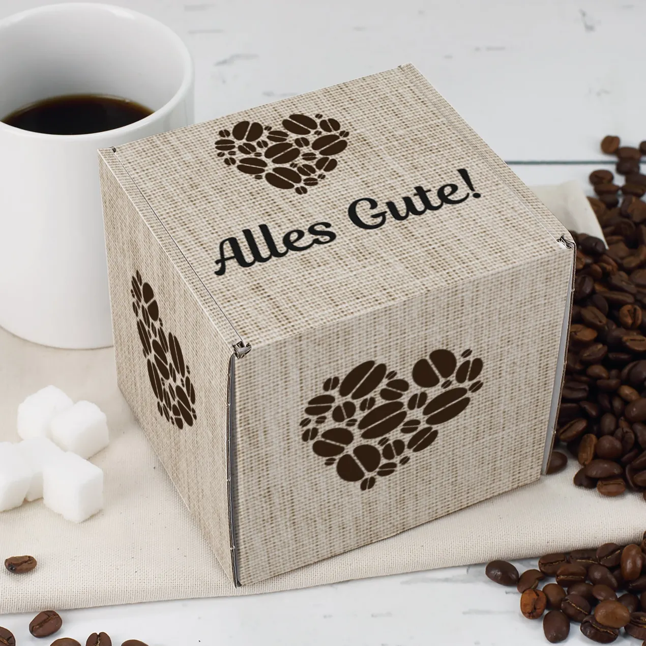 Geschenkbox für Kaffeetassen personalisiert mit eigenem Text | Kaffee-Herz