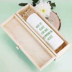 Geschenkbox für Kommunionkerzen - mit Name und Datum in drei Farben zur Auswahl