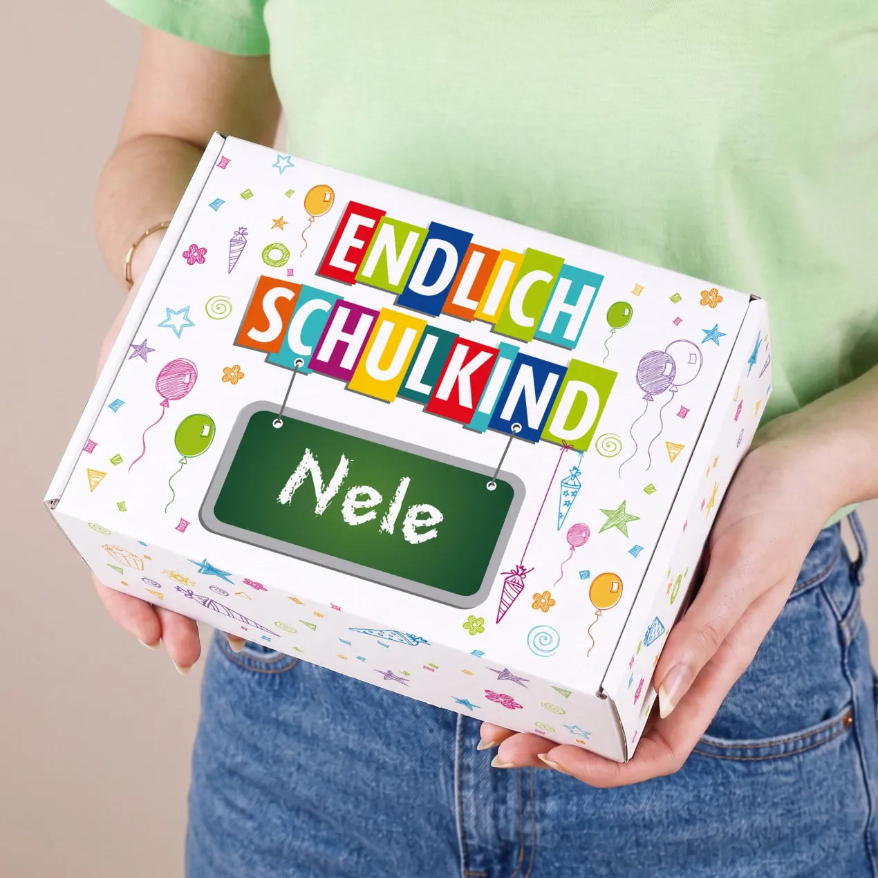 Geschenkkarton zur Einschulung personalisiert mit Name | Endlich Schulkind | 3 Größen