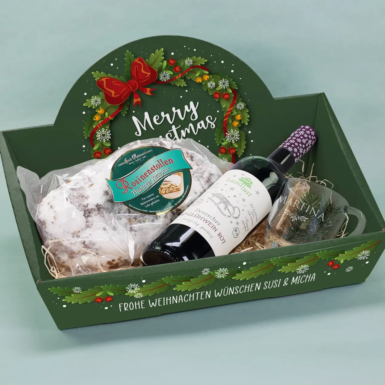 Geschenkkorb "Merry Christmas" mit Glühwein, Stollen und graviertem Glas