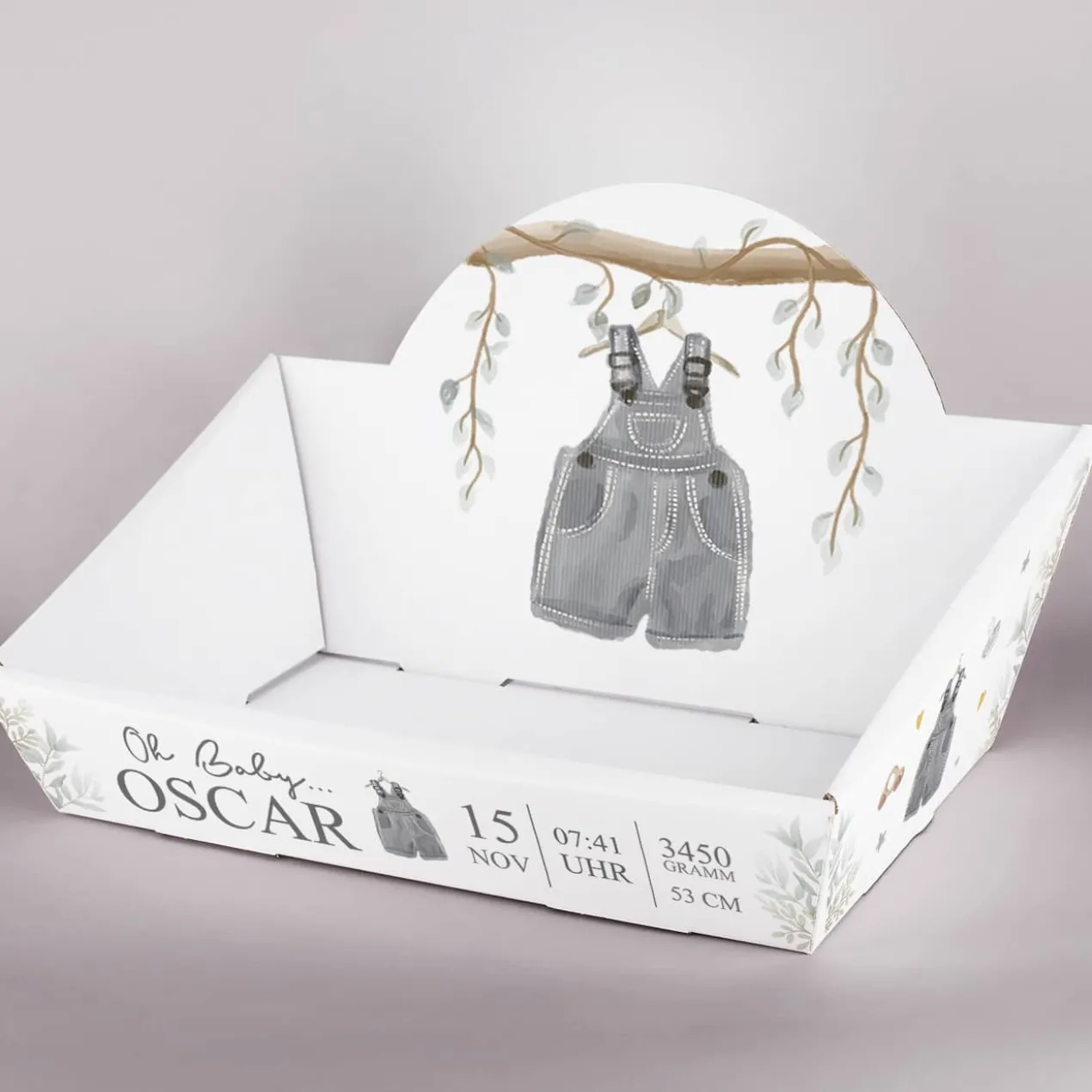 Geschenkkorb mit Aufdruck als Geschenk zur Geburt
