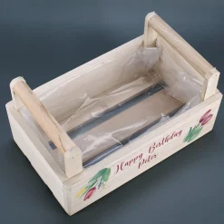 Geschenkkorb personalisiert für Osternest mit Tulpenmotiv | Pflanzkiste aus Holz mit Wunschtext