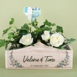 Geschenkkorb & Pflanzkorb zur Hochzeit | Personalisierter Korb aus Holz als Hochzeitsgeschenk | Eukalyptus