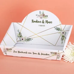 Geschenkkorb zur Hochzeit mit Blüten und Wunschtext, 2 Größen wählbar