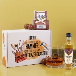 Geschenkset personalisert für Männer mit Glenfiddich, Whiskyglas, Lindorkugeln & passender Verpackung