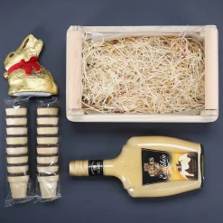 Geschenkset zu Ostern mit Eierlikör und Lindt Schokohase in gravierter Holzbox