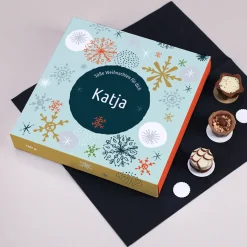 Geschenkset zu Weihnachten mit Lindt Pralinen und Wein in Geschenkbox