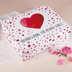 Geschenkverpackung in drei Größen mit Herzen und Wunschtext