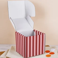 Geschenkverpackung zum Muttertag mit Spruch - hab dich lieb Mama | Box für Tassen & kleine Geschenke