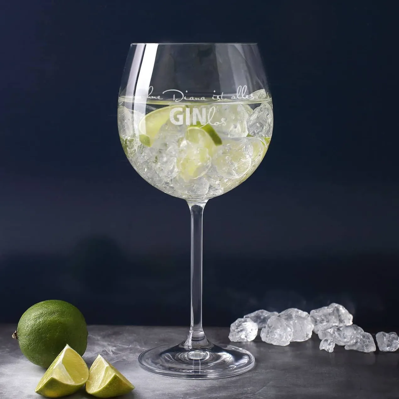 Gin-Glas mit Gravur ohne dich ist alles GINlos mit Wunschname