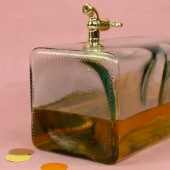 Glas Getränkespender 'Gentlemens Club' mit Name personalisiert | 2L Spender für Whisky & Spirituosen