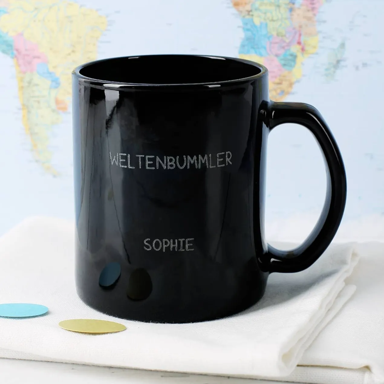 Glastasse mit Magic Effekt und Gravur - Weltenbummler