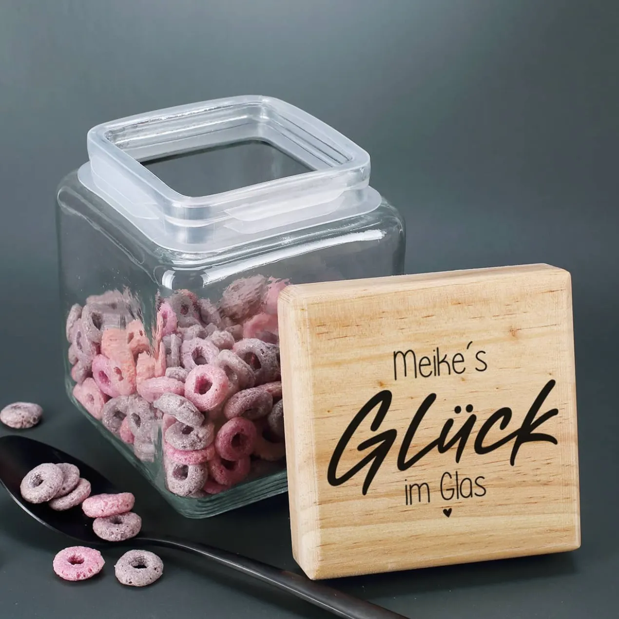 Glück im Glas - Vorratsglas in 4 Größen mit Ihrem Namensaufdruck
