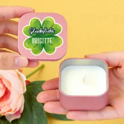 Glückslicht mit Name personalisiert | Mini Duftkerze mit Kleeblatt als Geschenk für Frauen & Männer