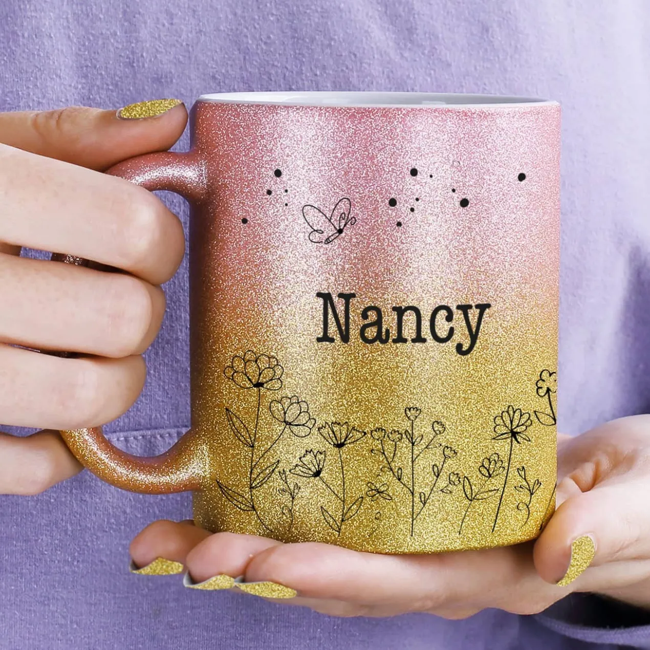Glitzertasse mit Blumenwiese und Ihrem Wunschnamen bedruckt