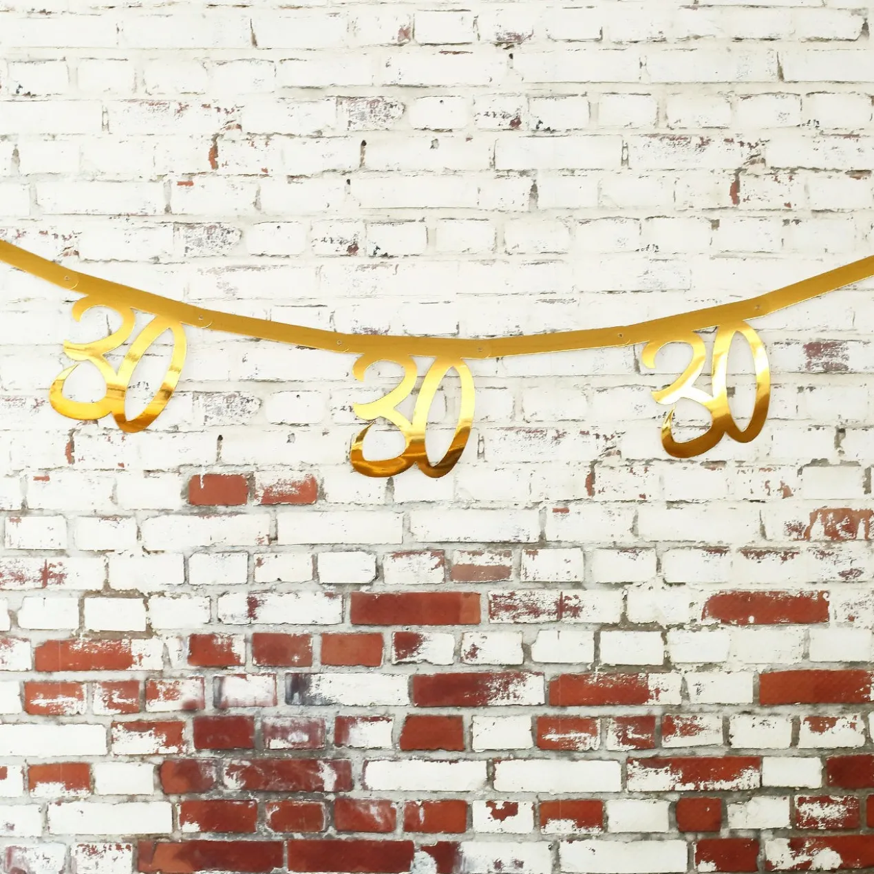 Goldene Girlande zum 30. Geburtstag